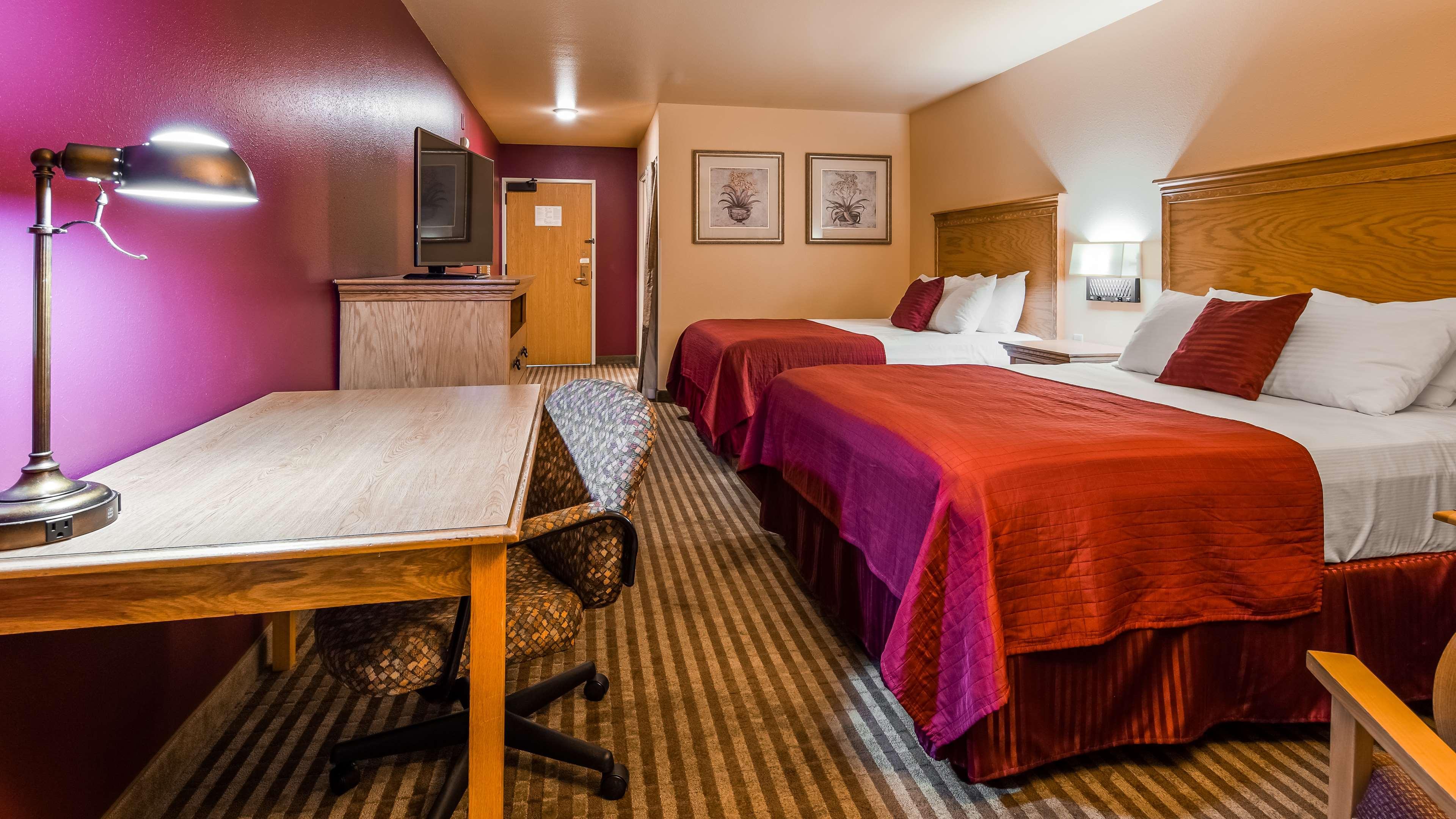 Best Western Plus Caldwell Inn & Suites Bagian luar foto