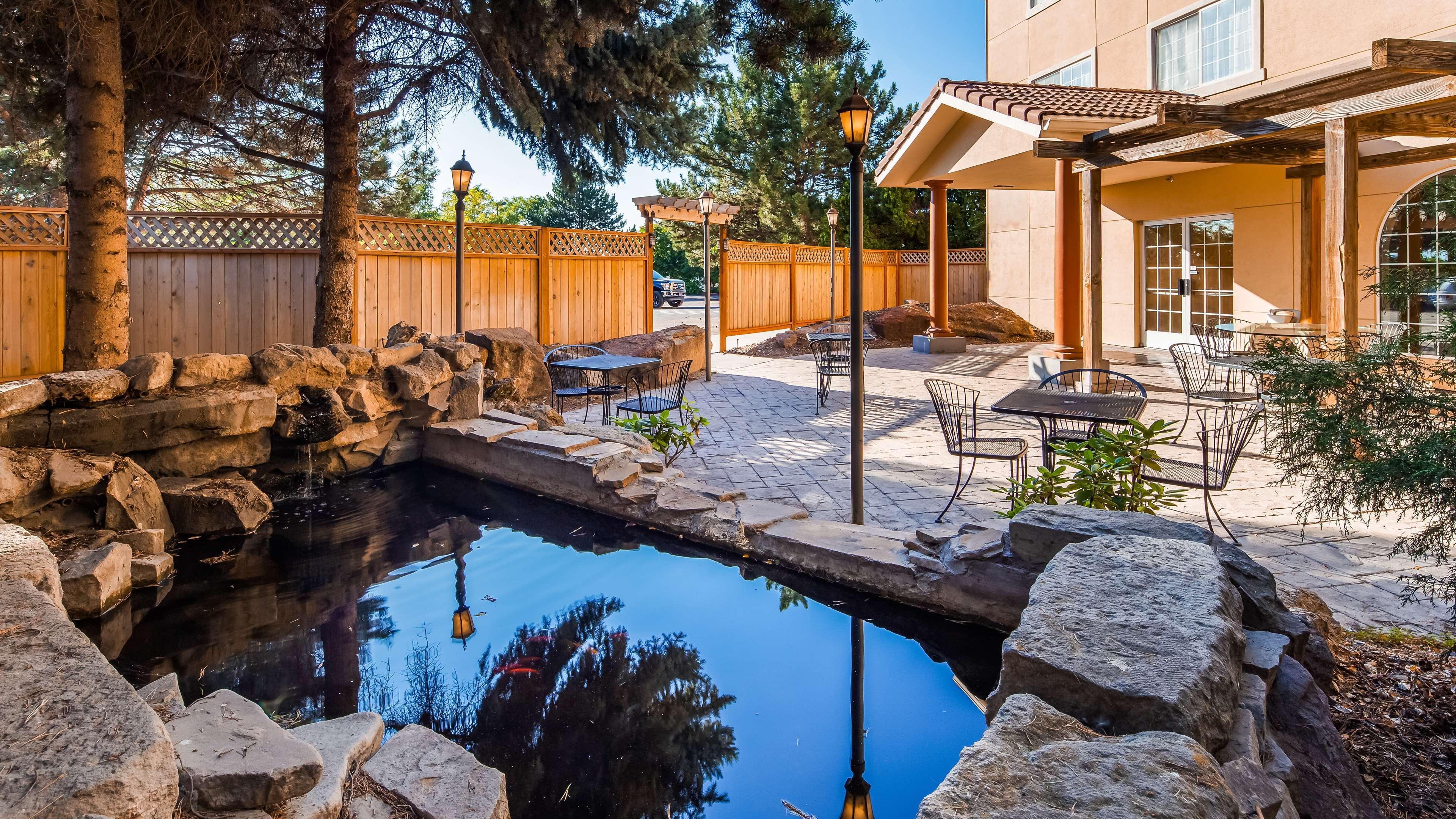 Best Western Plus Caldwell Inn & Suites Bagian luar foto