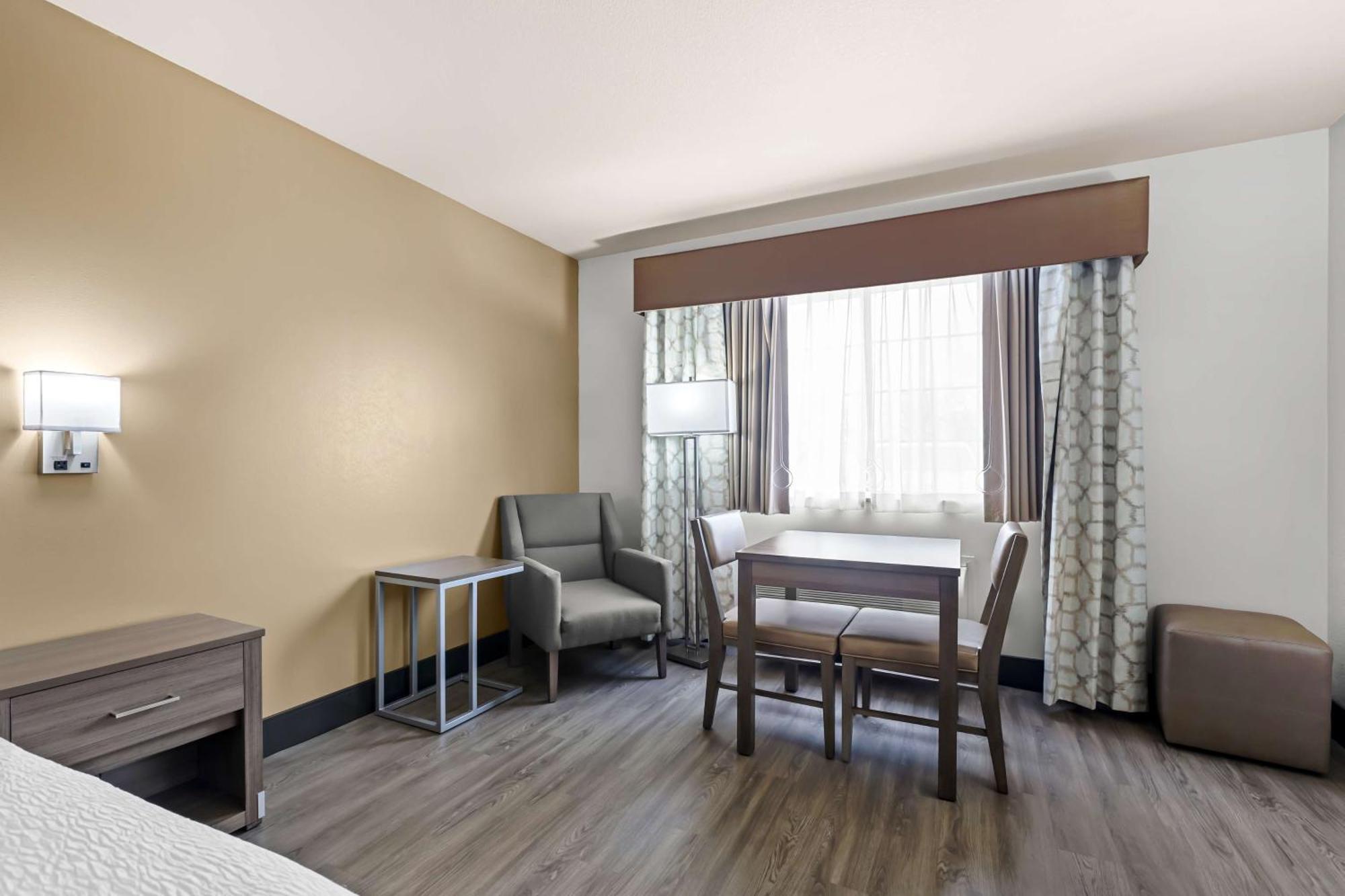 Best Western Plus Caldwell Inn & Suites Bagian luar foto